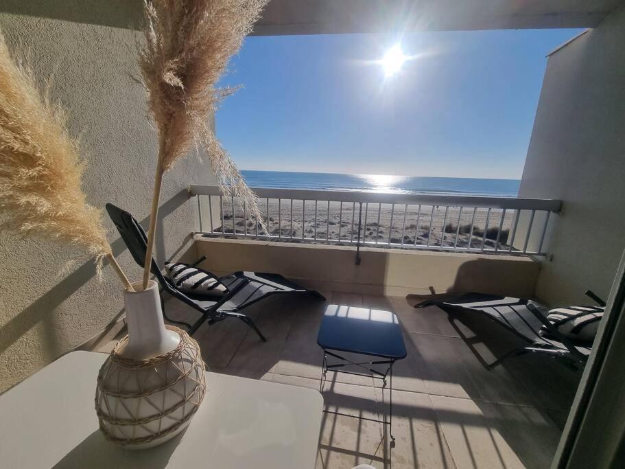 Apartment Sur La Avec Vue Plongeante Sur La